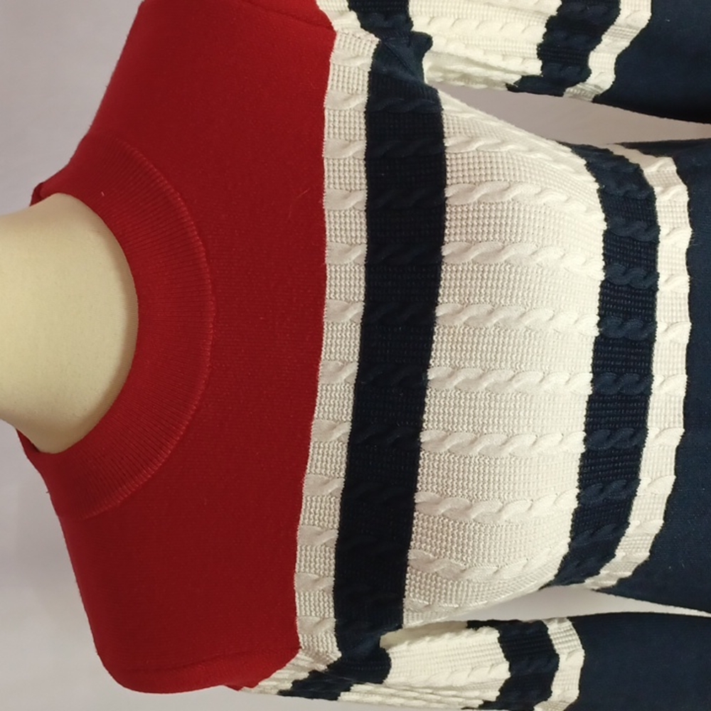 ❤ LIKE NEW Tommy Hilfiger sweater dress in a size small 💙 - Picture 4 of 12